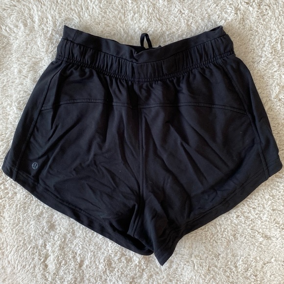 ❤️ Lululemon Inner Glow High Rise Modal Short 3" Black Size 4 - Picture 5 of 7